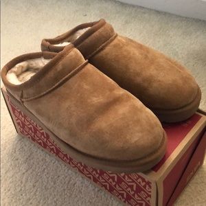Ugg slippers